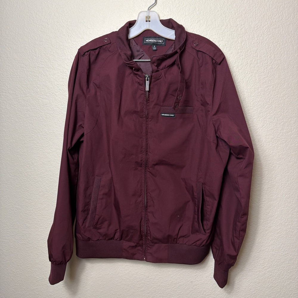 Members Only Bomber Jacket Men Medium Wine Red Lightweight Zip Windbreaker